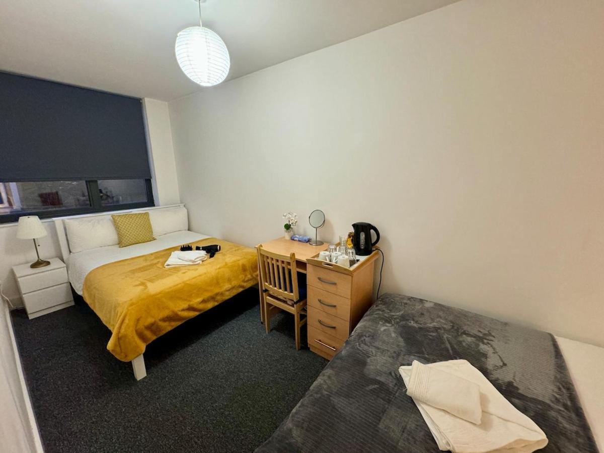 Euston Station Flat2 * Londra